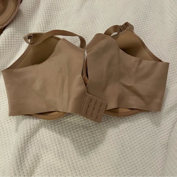 Soma Lightly Lined Vanishing Back Nude 40D - Picture 5 of 5